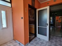 Eladó családi ház, Pápán 46.9 M Ft, 2+2 szobás