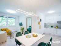 Eladó téglalakás, Siófokon 74.9 M Ft, 2 szobás