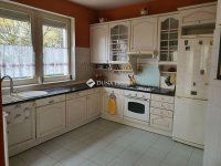 Eladó téglalakás, Budakeszin 135 M Ft, 5 szobás