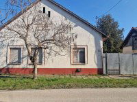 Eladó családi ház, Nagykőrösön 25 M Ft, 3 szobás