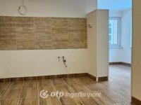 Eladó téglalakás, Egerben 45.9 M Ft, 2 szobás