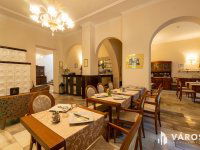 Eladó hotel, Siófokon 1190 M Ft, 17 szobás / költözzbe.hu