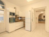 Eladó téglalakás, Pécsett 120 M Ft, 4 szobás