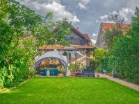 Eladó családi ház, XIX. kerületben 139.9 M Ft, 5 szobás