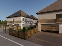 Eladó téglalakás, Balatonföldváron 78.2 M Ft, 4 szobás