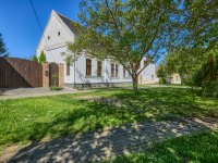 Eladó családi ház, Petőházán 125 M Ft, 3 szobás
