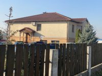 Eladó családi ház, Százhalombattán 150 M Ft, 5 szobás