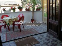 Eladó családi ház, Cegléden 59.9 M Ft, 2 szobás