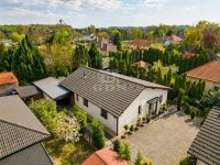 Eladó családi ház, Mosonmagyaróváron 129.902 M Ft, 4 szobás