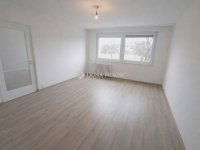 Eladó panellakás, Kecskeméten 47.9 M Ft, 2 szobás