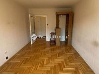 Eladó panellakás, III. kerületben 77.9 M Ft, 3 szobás