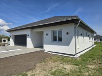 Eladó családi ház, Szigetszentmiklóson 164.9 M Ft, 4 szobás