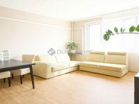 Eladó panellakás, XV. kerületben 68 M Ft, 2+2 szobás