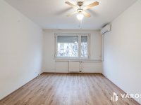 Kiadó panellakás, albérlet, Szegeden 140 E Ft / hó, 2 szobás