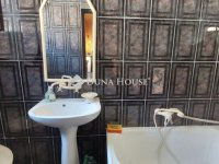 Eladó családi ház, Pécelen 65 M Ft, 4 szobás