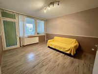 Eladó panellakás, Vácon 59.9 M Ft, 2 szobás