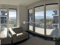 Eladó téglalakás, IV. kerületben 186.5 M Ft, 4 szobás