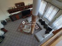 Eladó családi ház, XVII. kerületben 249 M Ft, 9 szobás