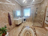 Eladó családi ház, Dunakeszin 250 M Ft, 4 szobás