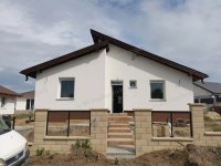 Eladó családi ház, Vácrátóton 89.9 M Ft, 4 szobás