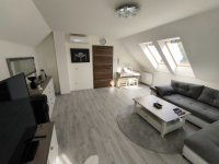 Eladó családi ház, Solymáron 281 M Ft, 6 szobás