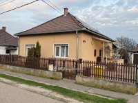 Eladó családi ház, Tiszafüreden 57.5 M Ft, 4 szobás