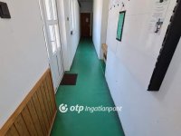 Eladó családi ház, Pápán 129 M Ft, 10 szobás