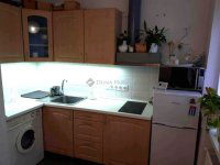 Eladó családi ház, Pécsett 96.5 M Ft, 2 szobás