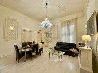 Eladó téglalakás, V. kerületben 99 M Ft, 3 szobás