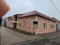 Eladó ipari ingatlan, Pápán 100 M Ft / költözzbe.hu