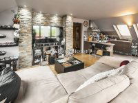 Eladó családi ház, Fóton 129.9 M Ft, 7 szobás