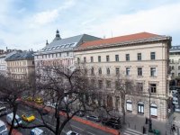 Eladó téglalakás, VI. kerületben 209 M Ft, 6 szobás