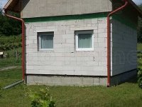 Eladó nyaraló, Vértesszőlősön 42 M Ft, 3 szobás