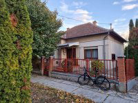 Eladó családi ház