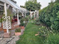 Eladó családi ház, Vecsésen 144.9 M Ft, 4 szobás