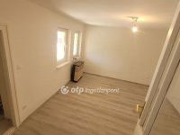 Eladó családi ház, Jászberényben 43.5 M Ft, 2+1 szobás