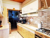 Eladó családi ház, XVI. kerületben 204.9 M Ft, 7 szobás