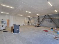 Kiadó ipari ingatlan, Székesfehérvárott 300 E Ft / hó