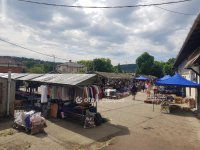 Eladó üzlethelyiség