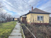 Eladó családi ház