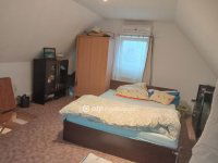 Eladó családi ház, Érden 69.9 M Ft, 4 szobás