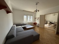 Eladó téglalakás, Pécsett 79.9 M Ft, 3 szobás