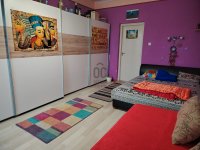 Eladó téglalakás, Vácon 99 M Ft, 4 szobás