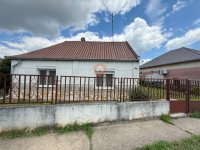 Eladó családi ház, Szigetváron 26 M Ft, 3 szobás