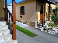 Eladó családi ház, Pécsett 74 M Ft, 3 szobás