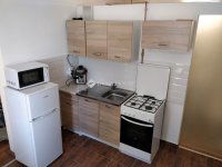 Kiadó téglalakás, albérlet, Pécsett 130 E Ft / hó, 2 szobás