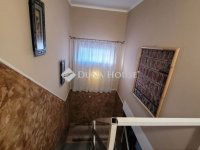 Eladó családi ház, Budapesten, XVIII. kerületben 124.9 M Ft