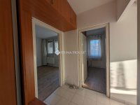 Eladó panellakás, III. kerületben 65 M Ft, 3 szobás