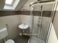 Eladó családi ház, Balatonbogláron 399 M Ft, 12 szobás