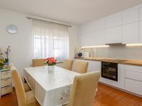 Eladó családi ház, Debrecenben 113.9 M Ft, 4 szobás